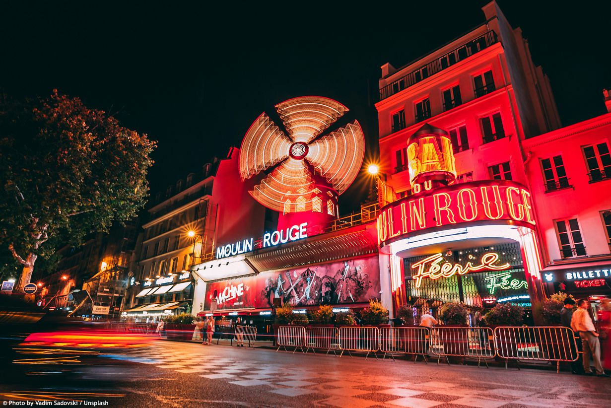Moulin Rouge.jpg